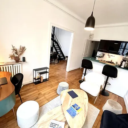 Apartment Beau Duplex Coeur De Nantes